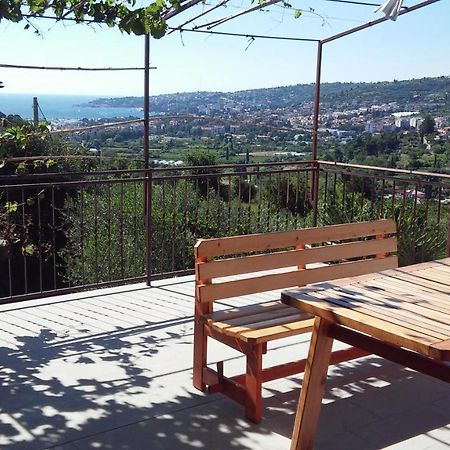 Apartma Med Oljkami Spodnji Portoroz Luaran gambar