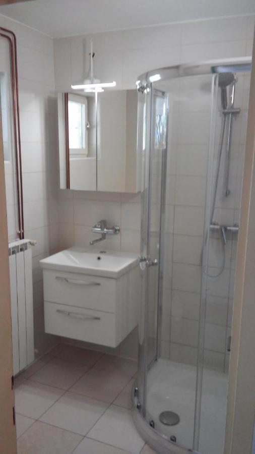 Apartma Med Oljkami Spodnji Portoroz Luaran gambar
